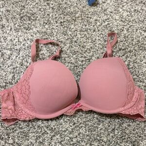 Victoria's Secret Blush Lace Bra